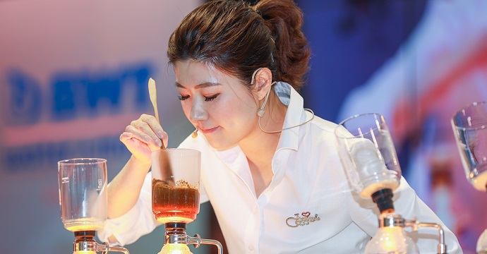 What is Siphon Coffee  WORLD SIPHONIST CHAMPIONSHIP JAPAN